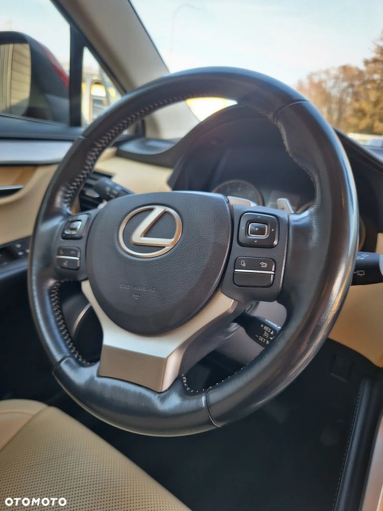 Lexus NX 200t Prestige AWD - 12