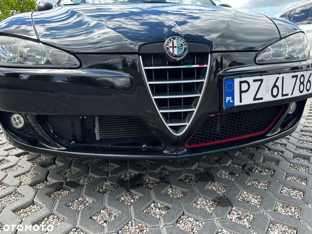 Alfa Romeo 147 1.6 Twin Spark 16V - 10