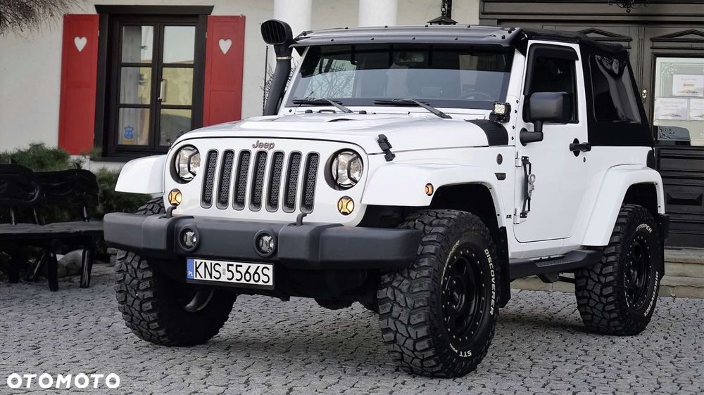 Jeep Wrangler - 10