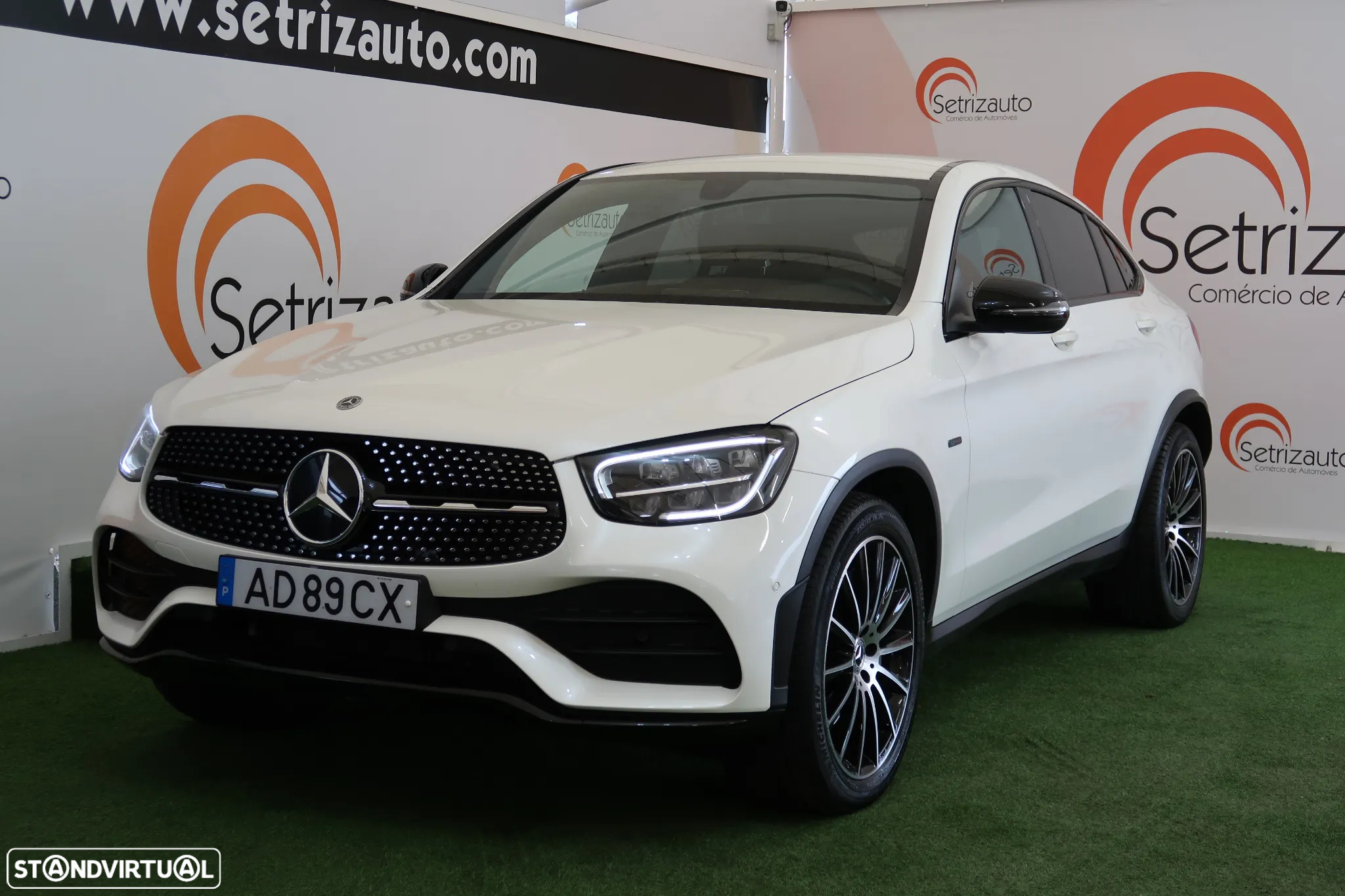 Mercedes-Benz GLC 300 e Coupé 4Matic - 2