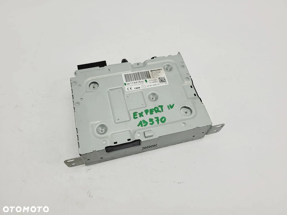 RADIO EXPERT JUMPY III PROACE II VIVARO C 2016-  CZĘŚCI - 1