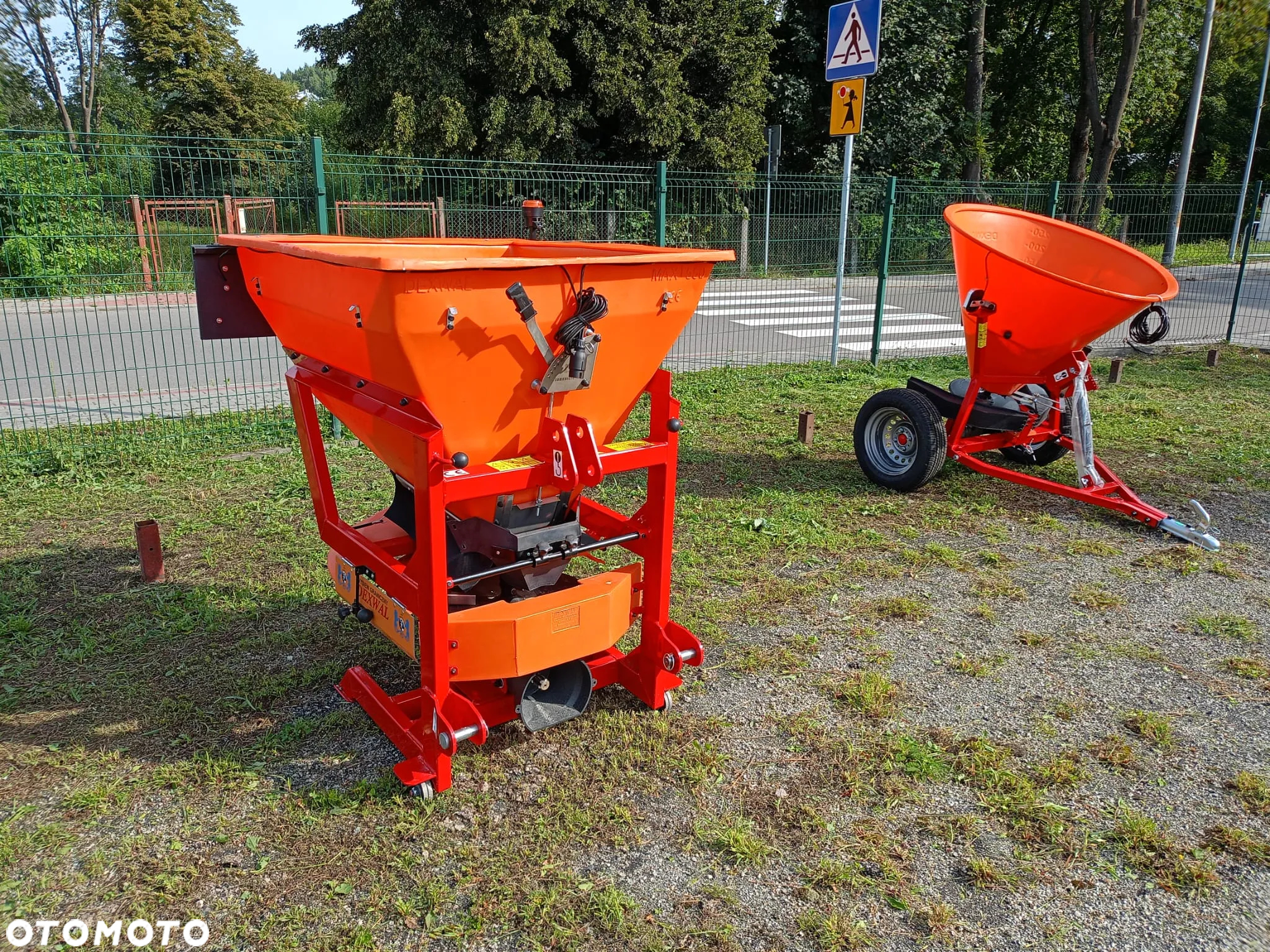 Solarka Piaskarka Posypywarka Dexwal PK 550 380 L 600 KG Transport - 2