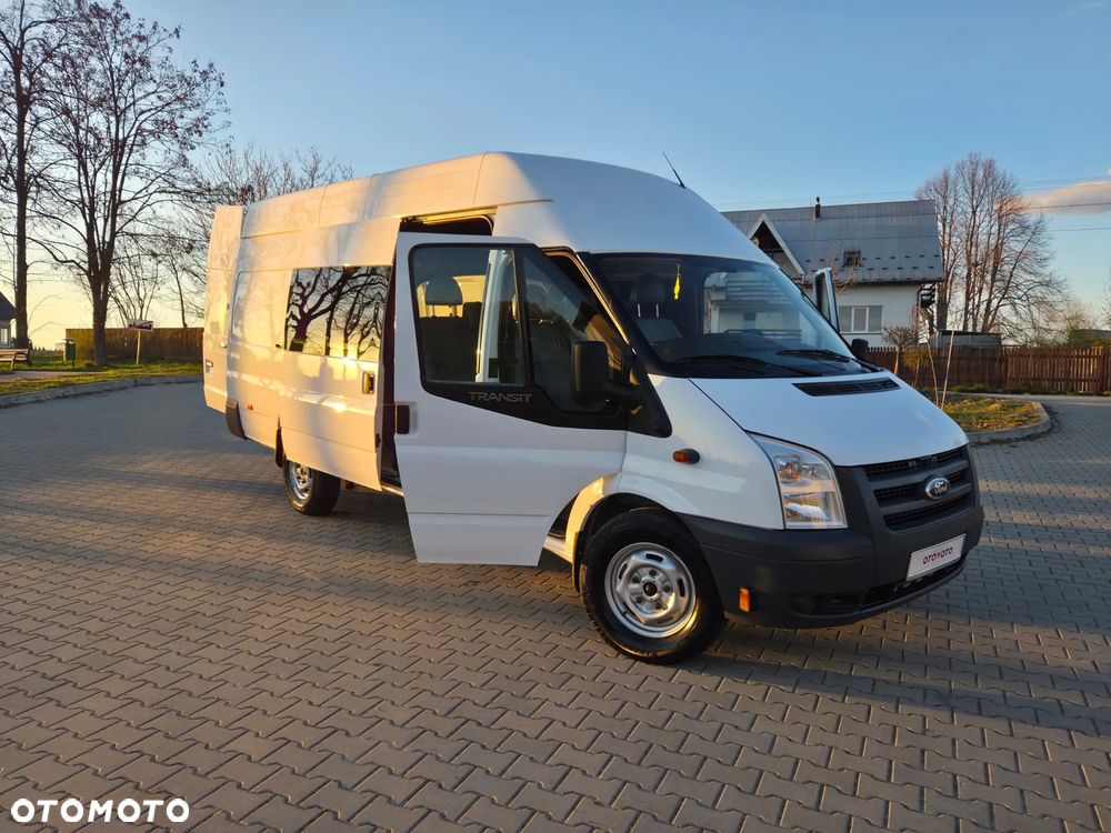 Ford 2011 - 17
