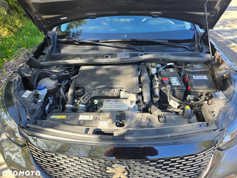 Peugeot 2008 1.2 PureTech Allure Pack S&S EAT8 - 13