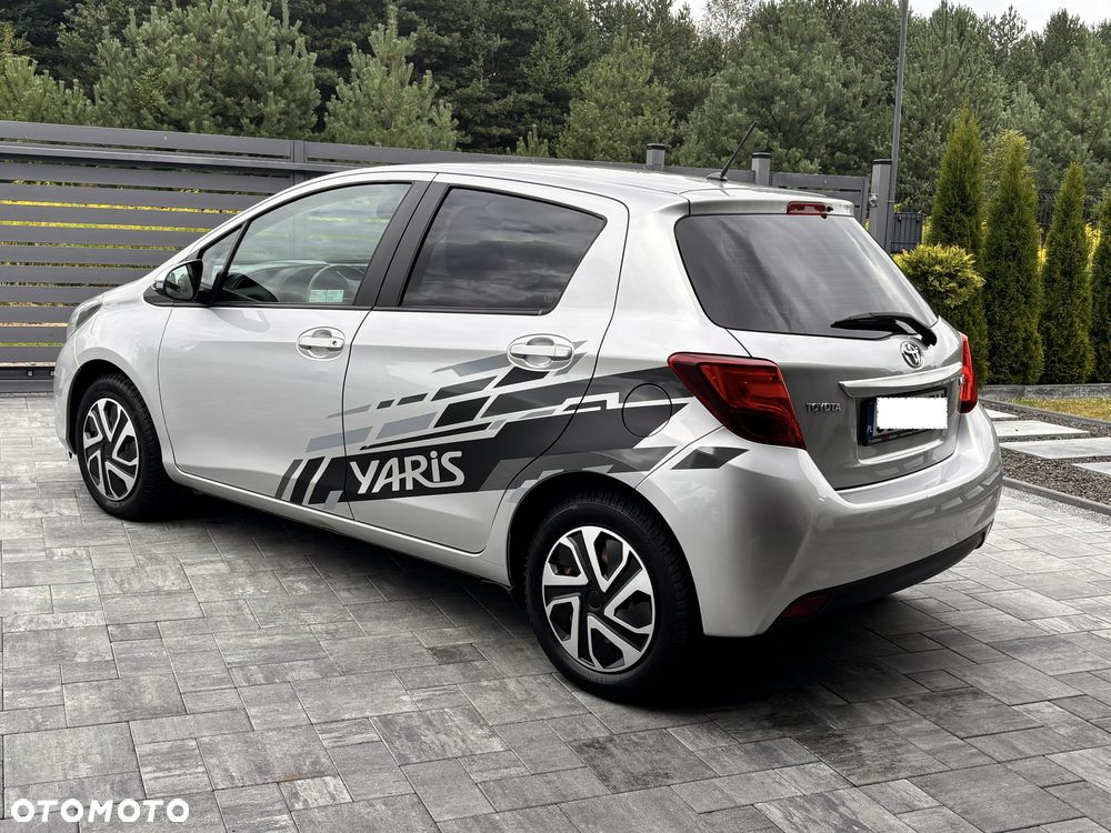 Toyota Yaris 1.33 Prestige - 2
