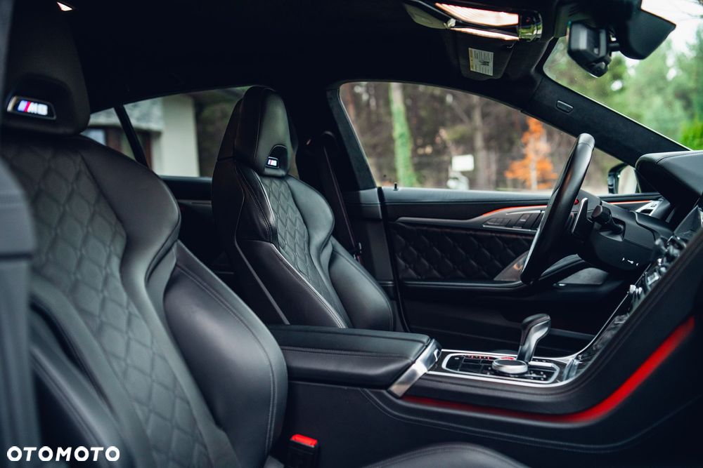 BMW M8 - 17