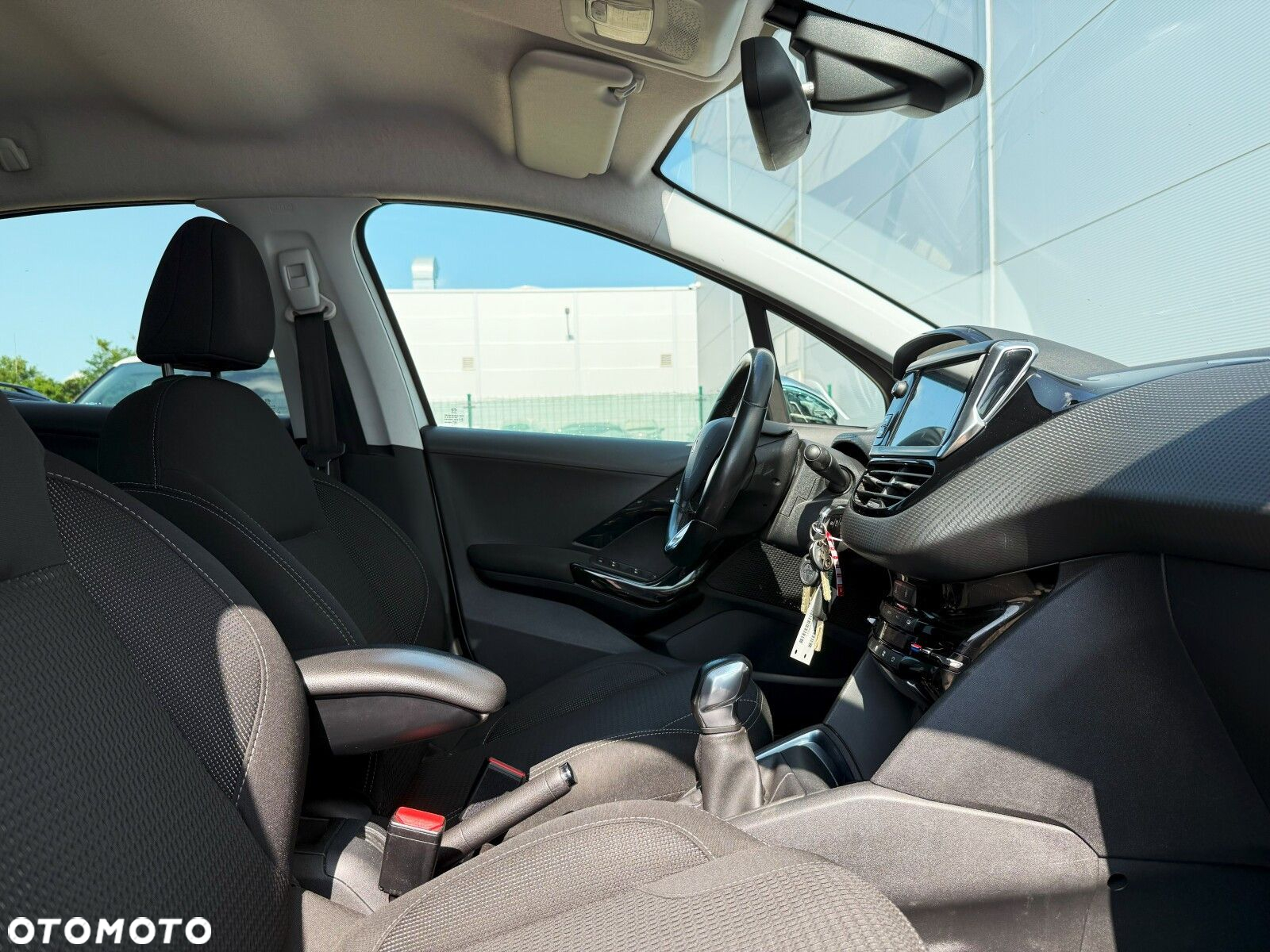 Peugeot 208 1.2 PureTech Allure S&S - 26