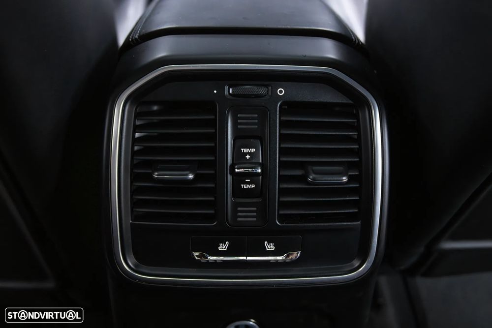 Porsche Macan Turbo PDK - 24