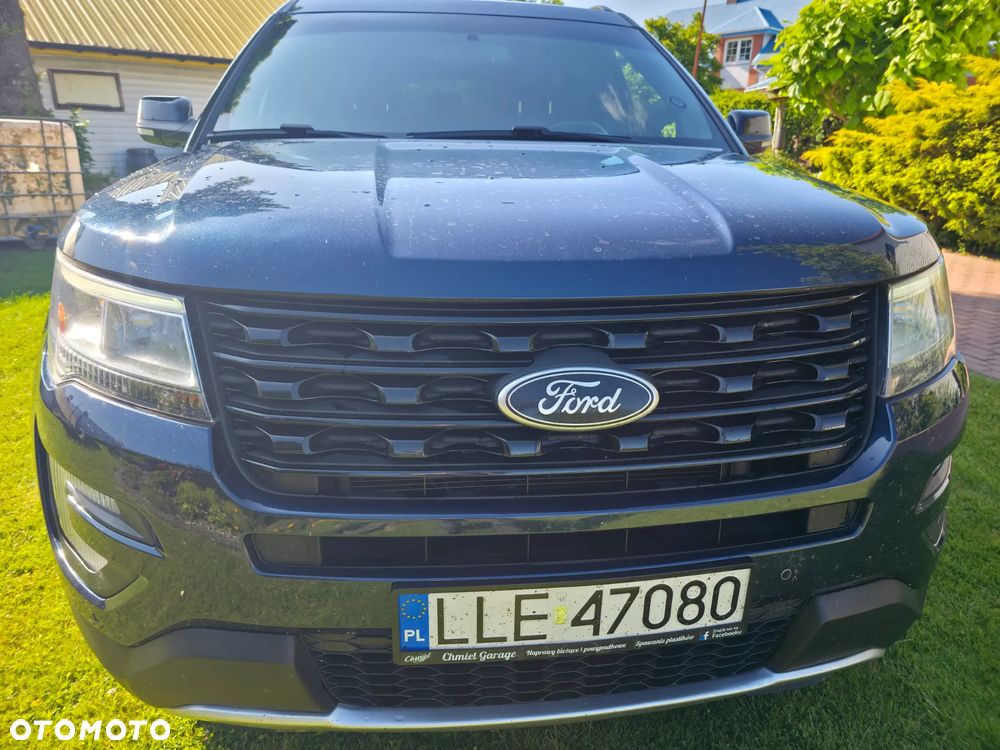 Ford Explorer - 5