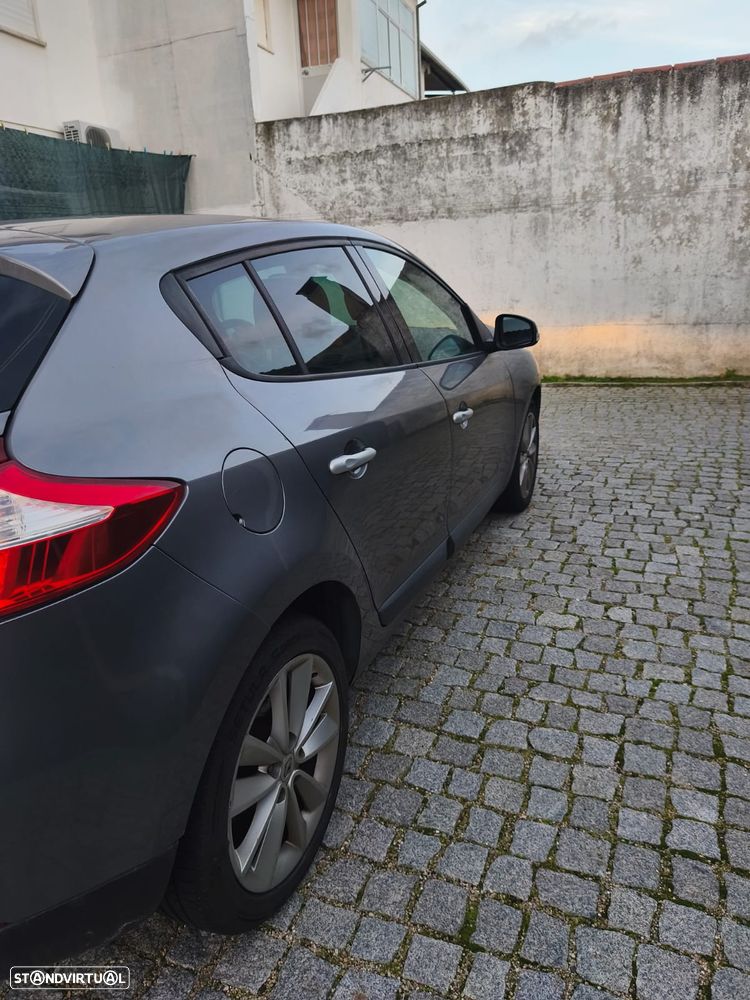 Renault Mégane 1.5 dCi Dynamique - 3