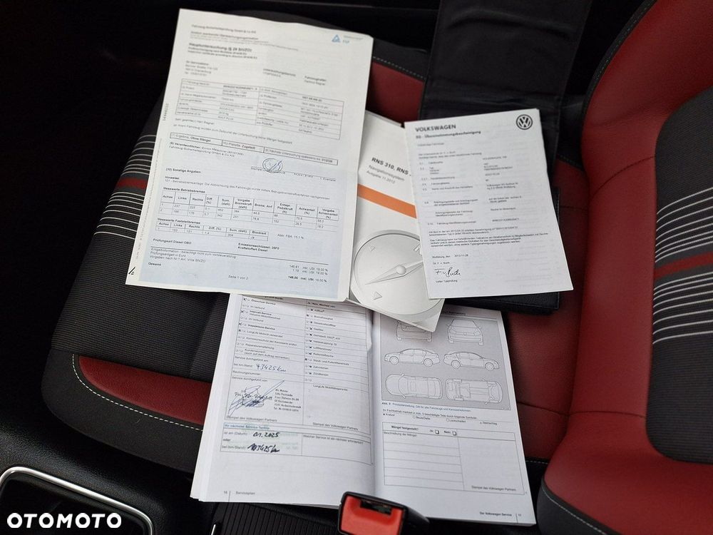 Volkswagen Golf Plus 1.6 TDI DPF MATCH - 25