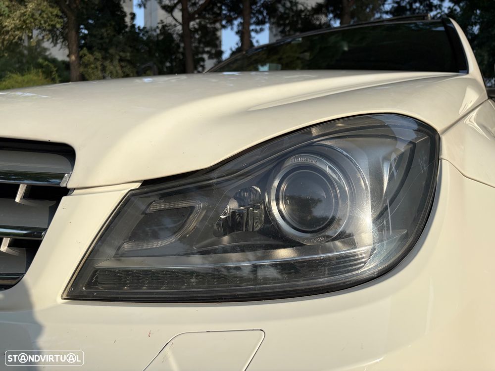 Mercedes-Benz C 250 - 12