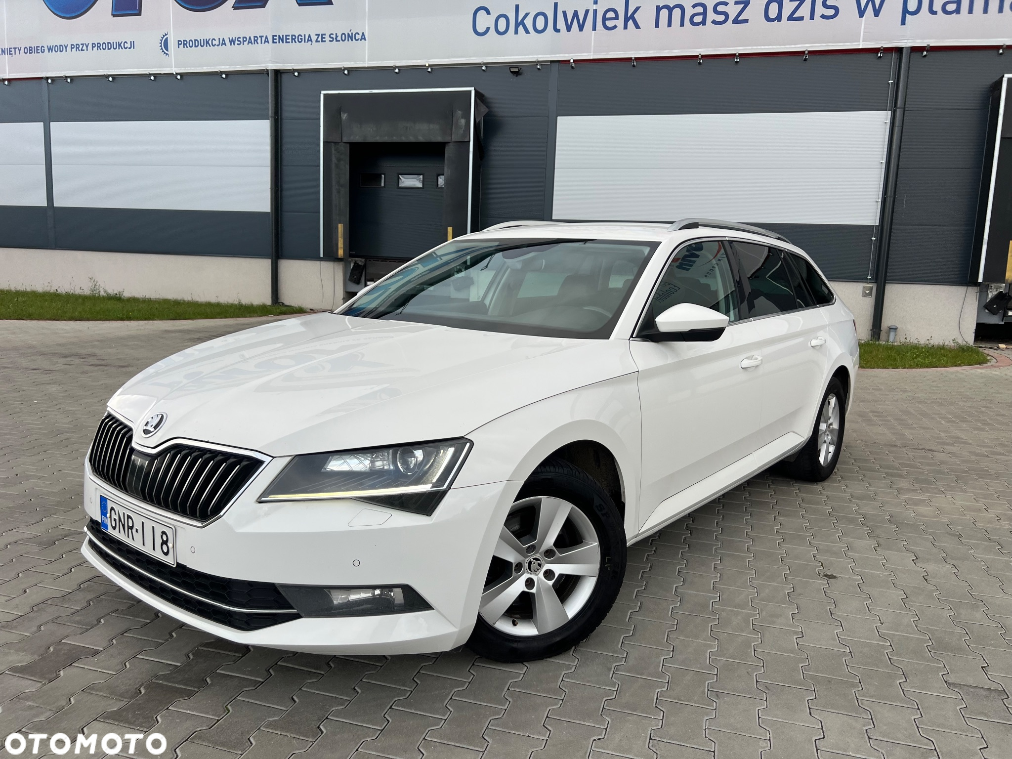 Skoda Superb 2.0 TDI 4x4 DSG Premium Edition - 4