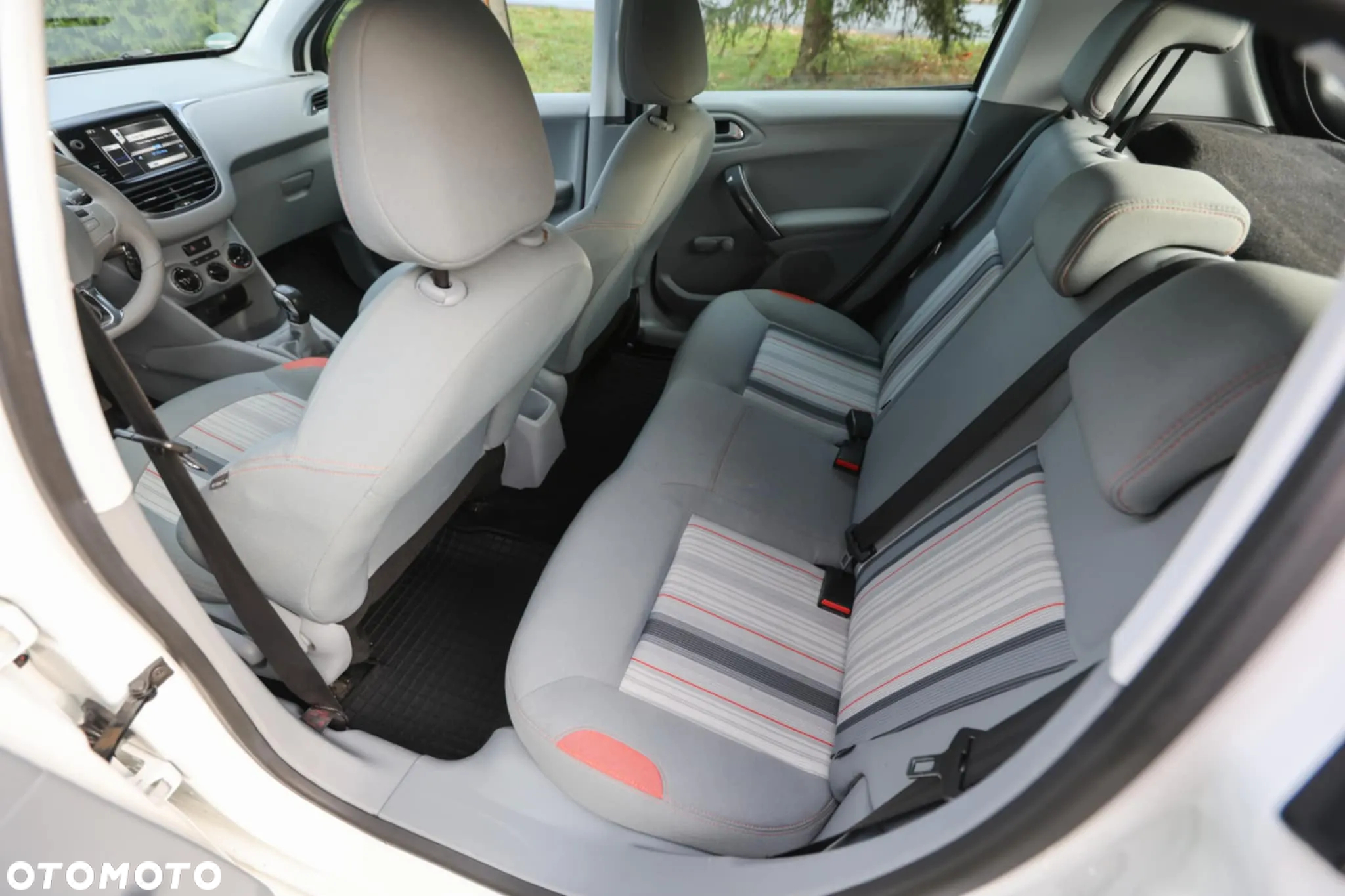 Peugeot 208 PureTech 82 Winter Edition - 15