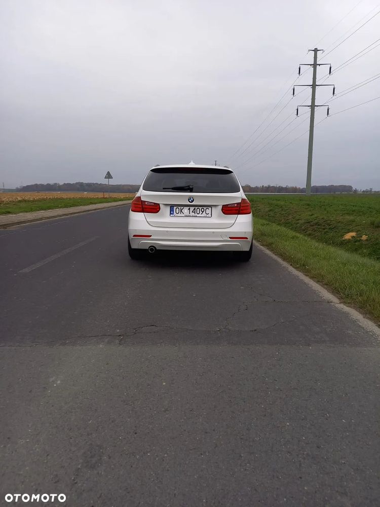 BMW Seria 3 320d Efficient Dynamics - 6