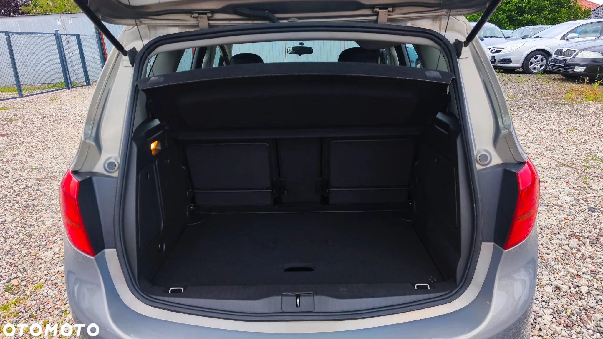 Opel Meriva - 31