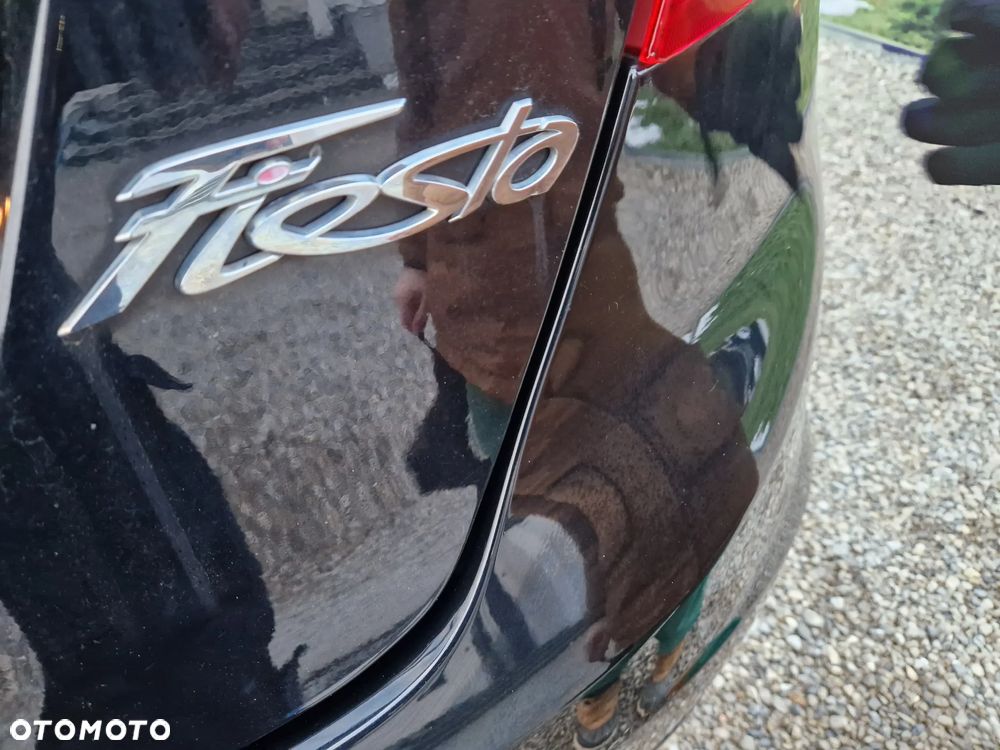 Ford Fiesta 1.25 Celebration - 20