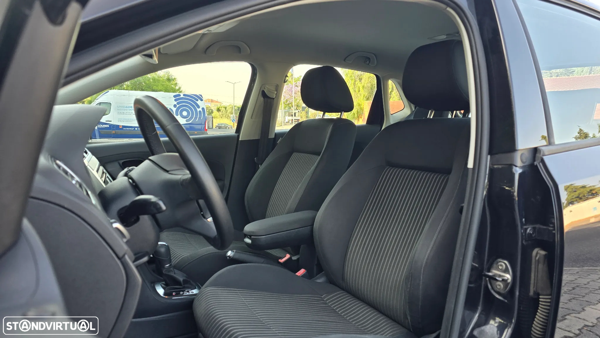 VW Polo 1.4 Highline DSG - 14