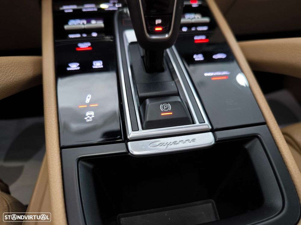 Porsche Cayenne E-Hybrid - 16