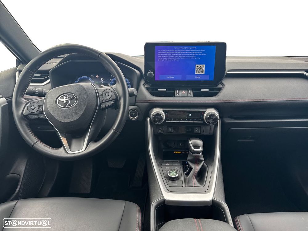 Toyota RAV4 - 7