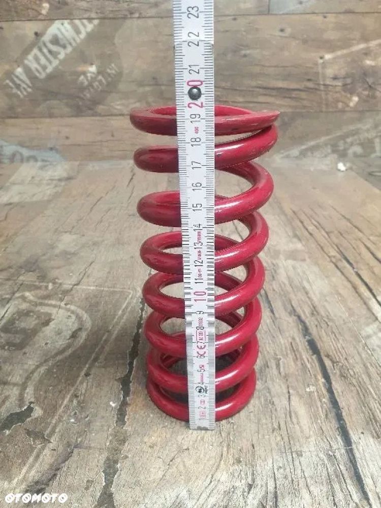 Sprężyna amortyzatora centralnego - 2