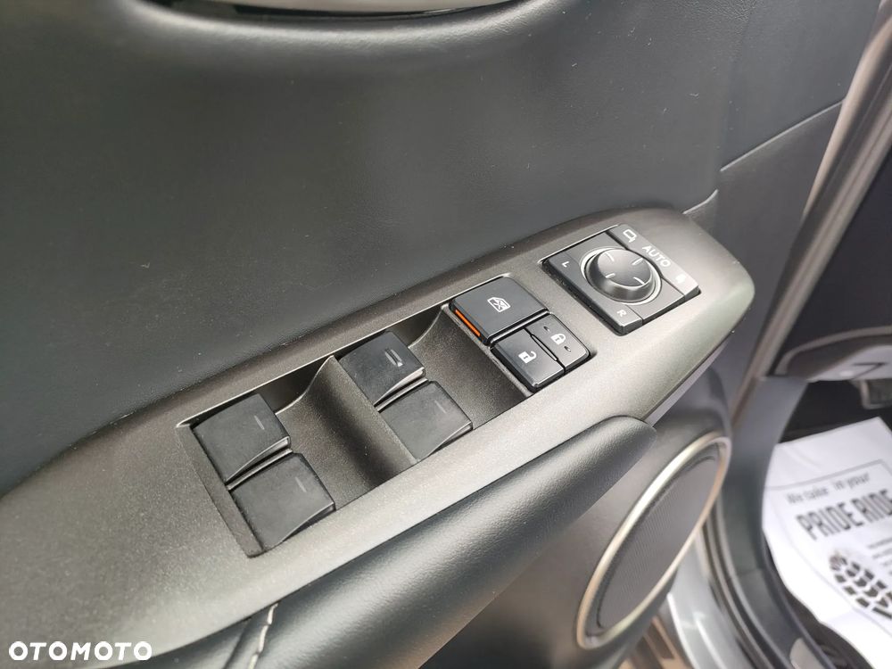 Lexus NX 300h Comfort AWD - 25