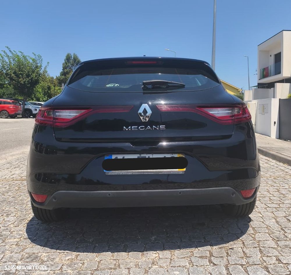 Renault Mégane - 5