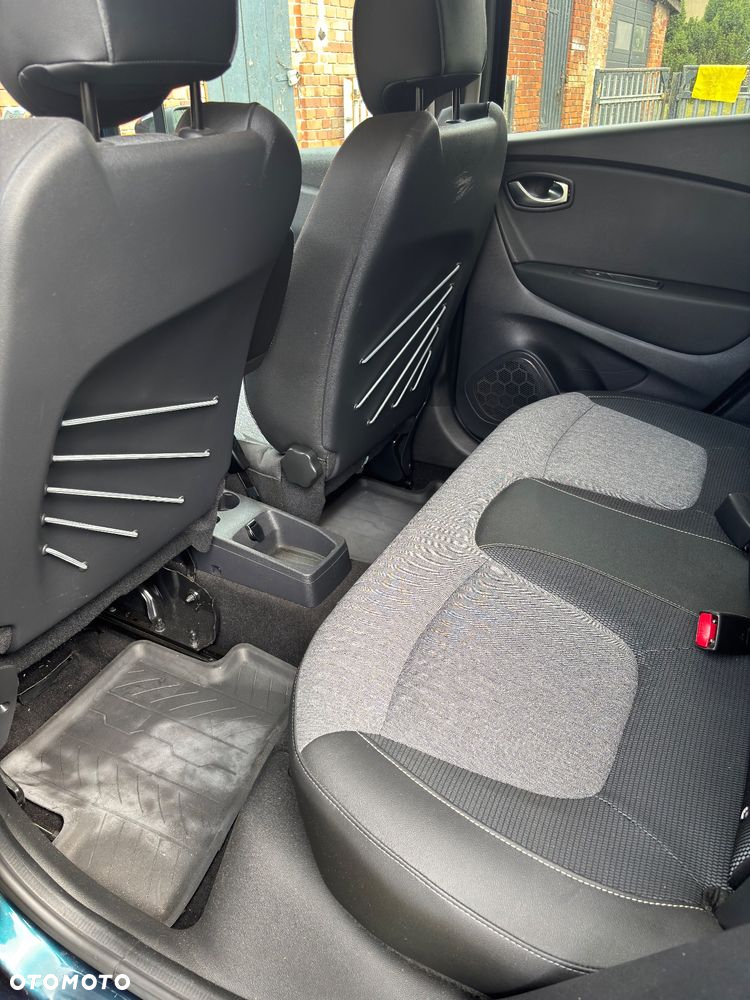 Renault Captur - 13