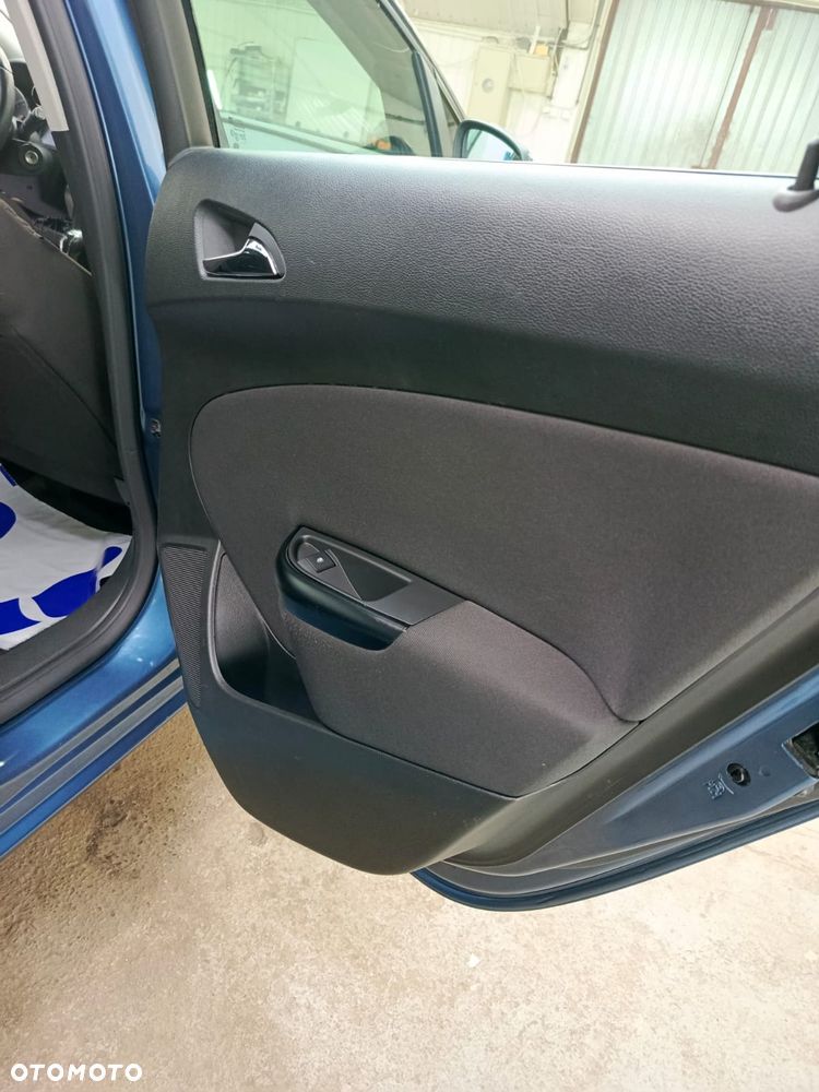 Opel Astra 1.4 T Cosmo - 28