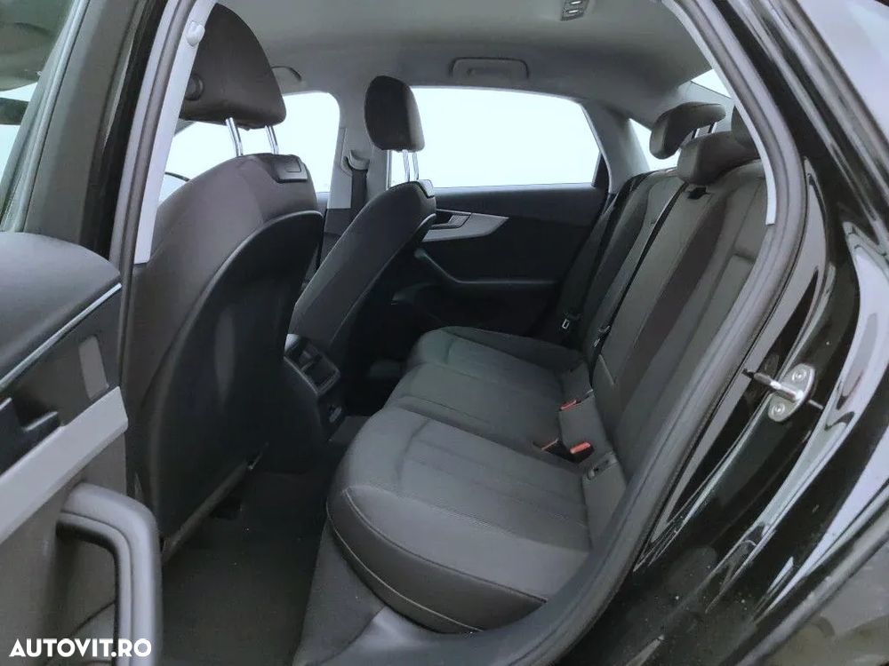 Audi A4 Limuzina 30 TDI S tronic advanced - 23