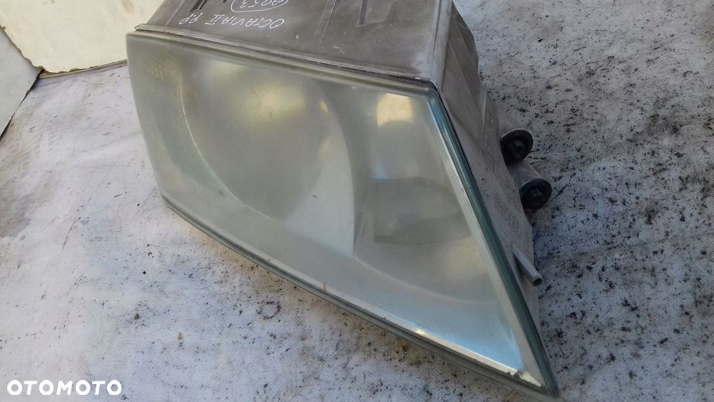 LAMPA PRAWY PRZÓD PRZEDNIA SKODA OCTAVIA II 2 04-08 - 3