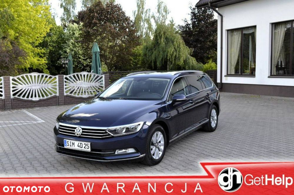 Volkswagen Passat - 1