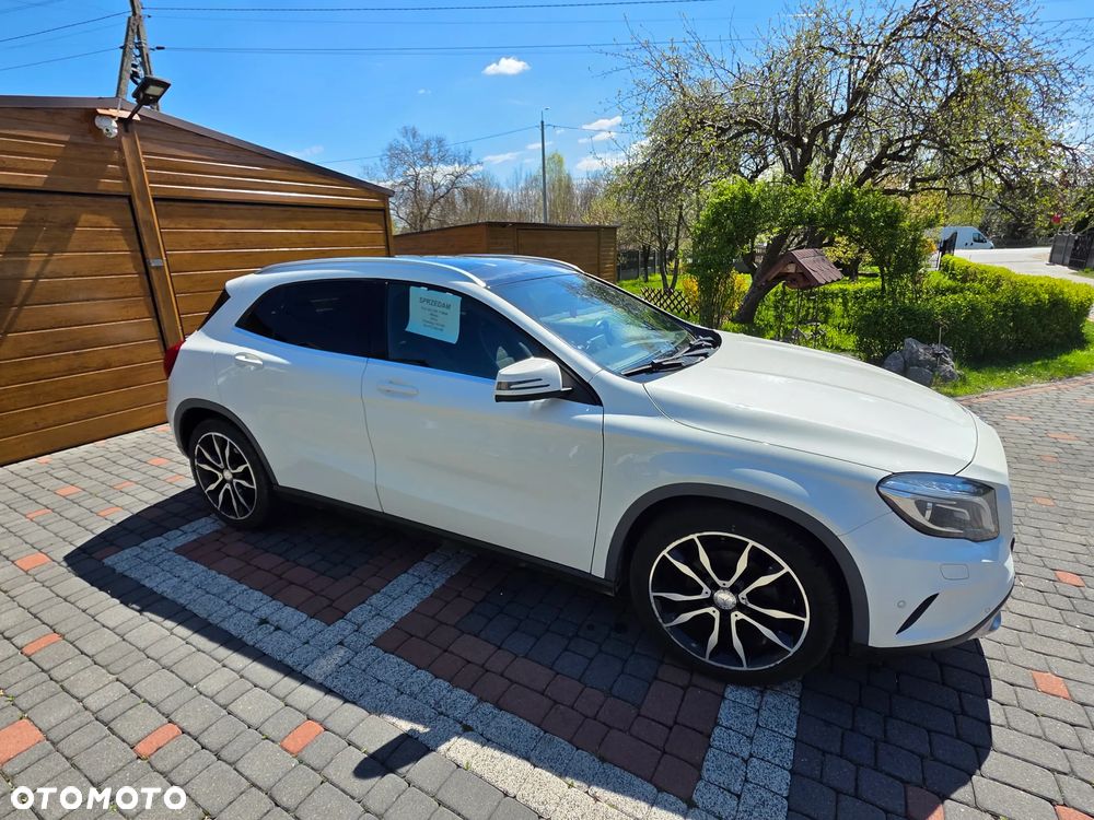 Mercedes-Benz GLA 220 CDI 4-Matic - 4