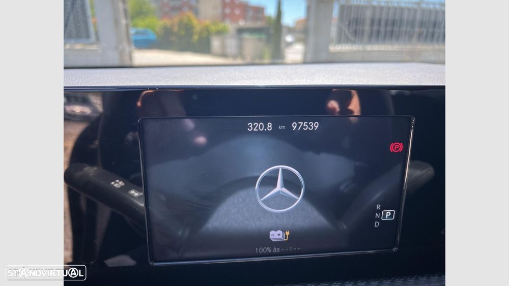Mercedes-Benz CLA 250 e Shooting Brake Style Plus - 17