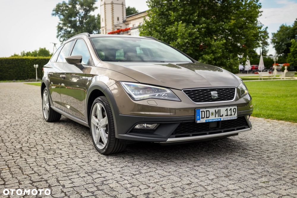 Seat Leon ST 2.0 TDI Start&Stop 4Drive DSG X-Perience - 11
