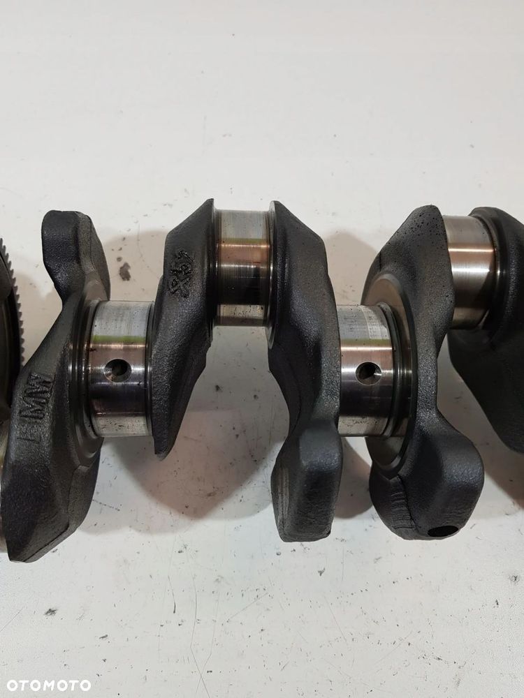 WAŁ KORBOWY BMW E90 E91 E87 E60 E83 2.0D N47D20C - 3