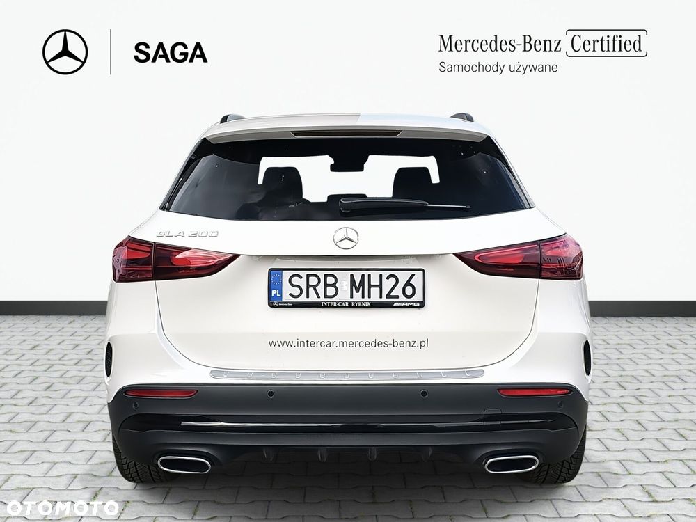 Mercedes-Benz GLA 200 Business Edition - 7