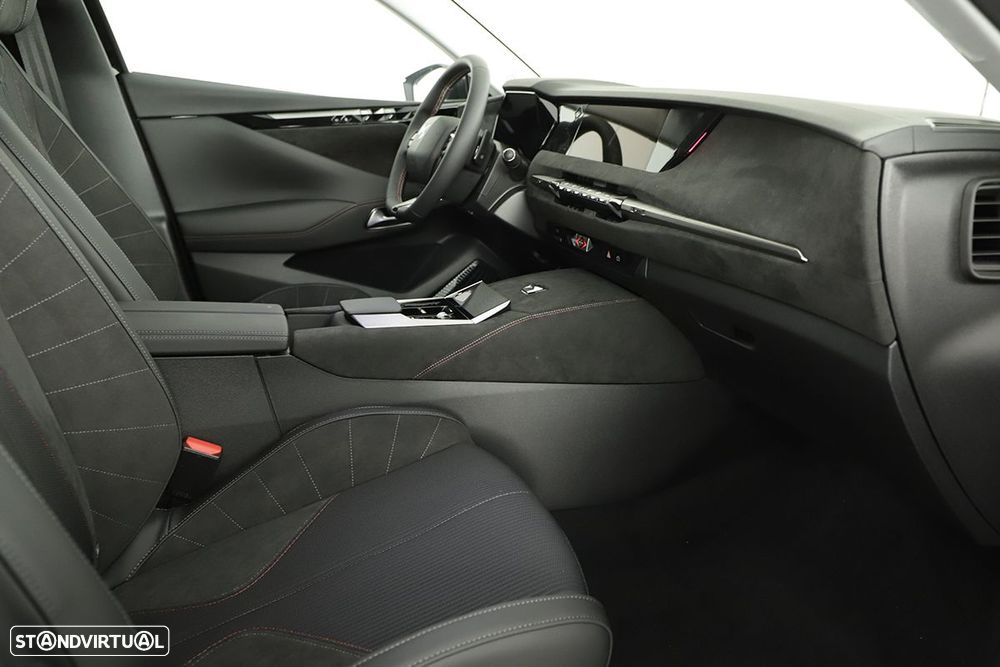 DS DS4 4 1.2 PureTech Performance Line EAT8 - 18