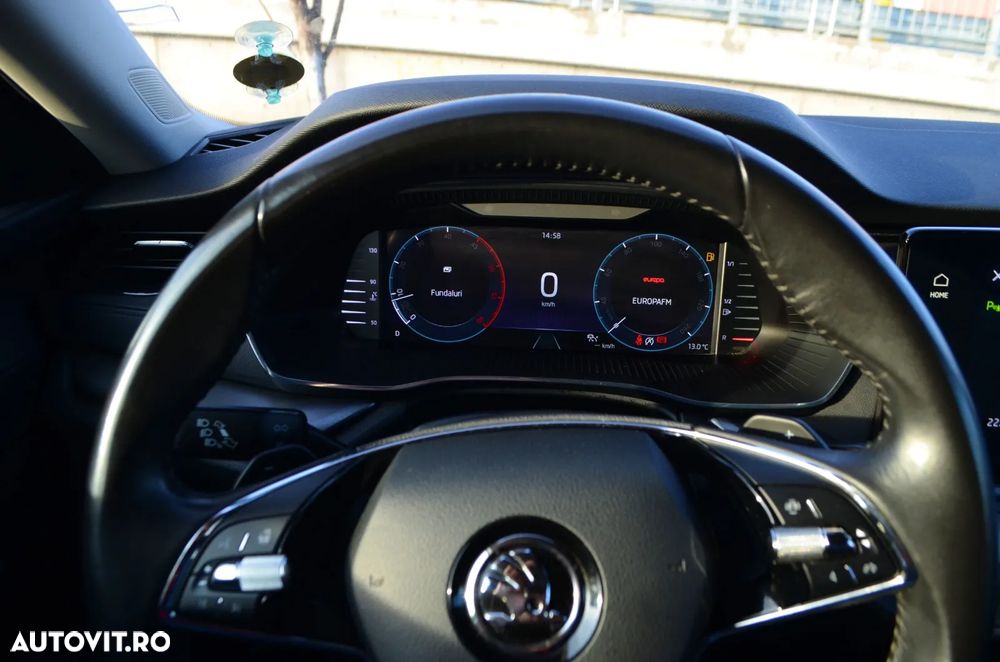 Skoda Octavia Combi 2.0 TDI DSG Selection - 21