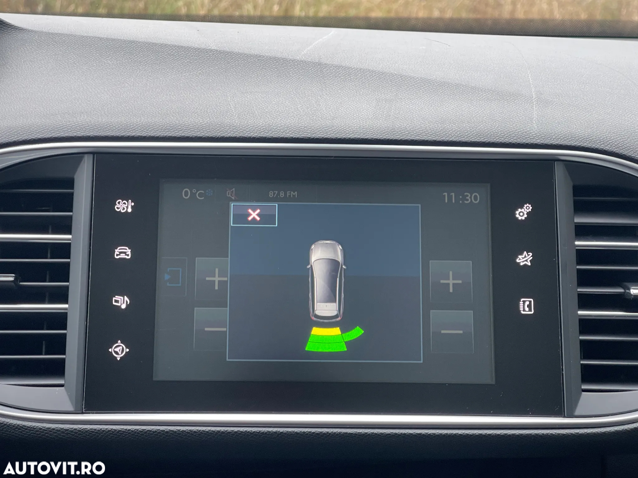 Peugeot 308 SW BlueHDi 120 Stop & Start Business-Line - 38