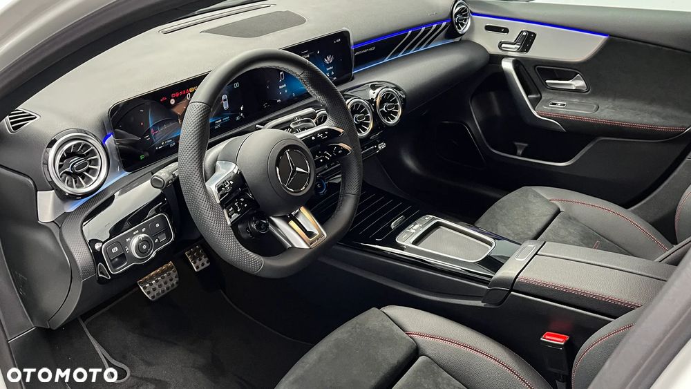 Mercedes-Benz Klasa A 35 AMG 4-Matic 8G-DCT - 11
