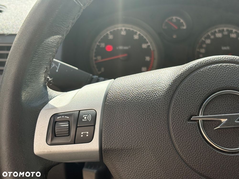 Opel Astra 1.4 Turbo - 8