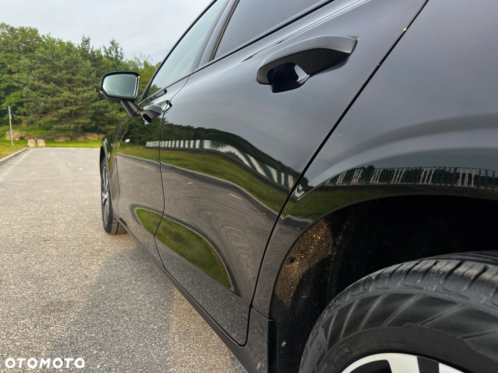 Volvo V60 D3 Momentum - 33