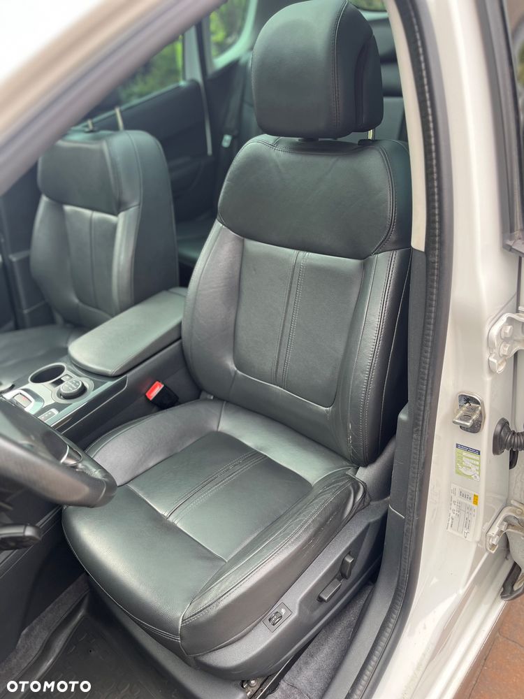 Peugeot 3008 2.0 HDi HYbrid4 - 11