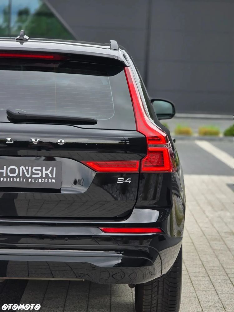 Volvo XC 60 D4 Momentum Pro - 13