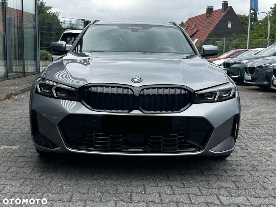BMW Seria 3 320d xDrive M Sport - 8