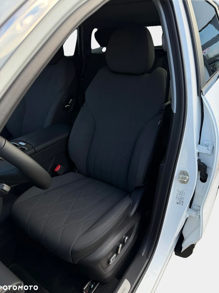 Chery Tiggo 8 1.6 T-GDI Prestige DCT - 21