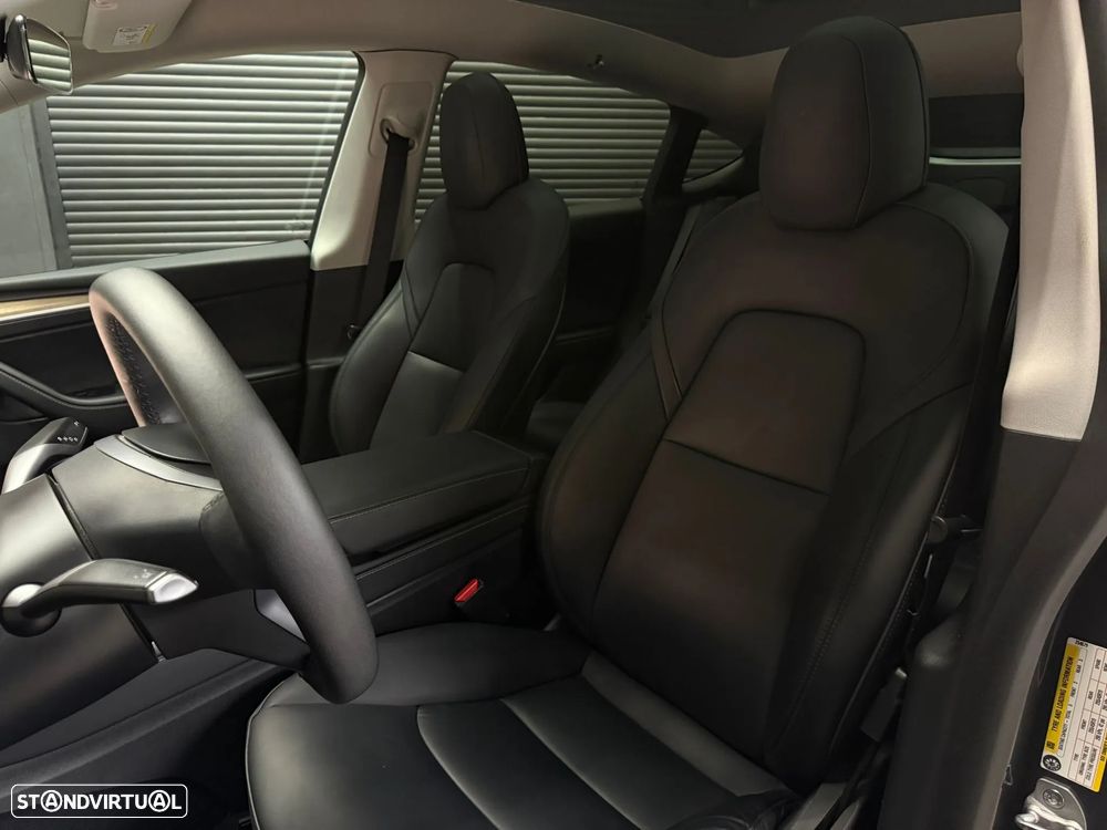 Tesla Model Y Performance Tração Integral - 15