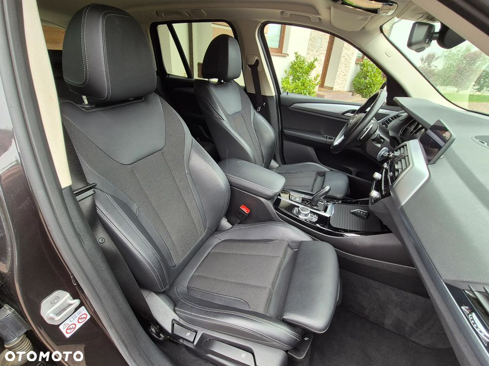 BMW X3 xDrive20i GPF xLine - 19