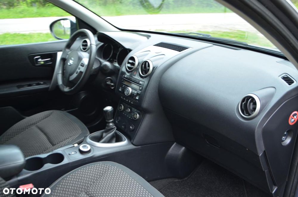 Nissan Qashqai 2.0 4x4 Acenta - 25